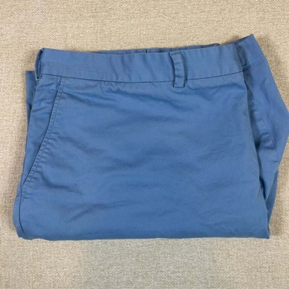 Vineyard Vines Light Blue Men's Flat Front Chino Stretch Shorts 50B Inseam 10"